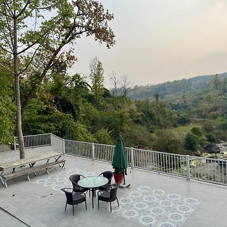 Saraiville- Luxury Riverside Cottages Dehradun Dış mekan fotoğraf