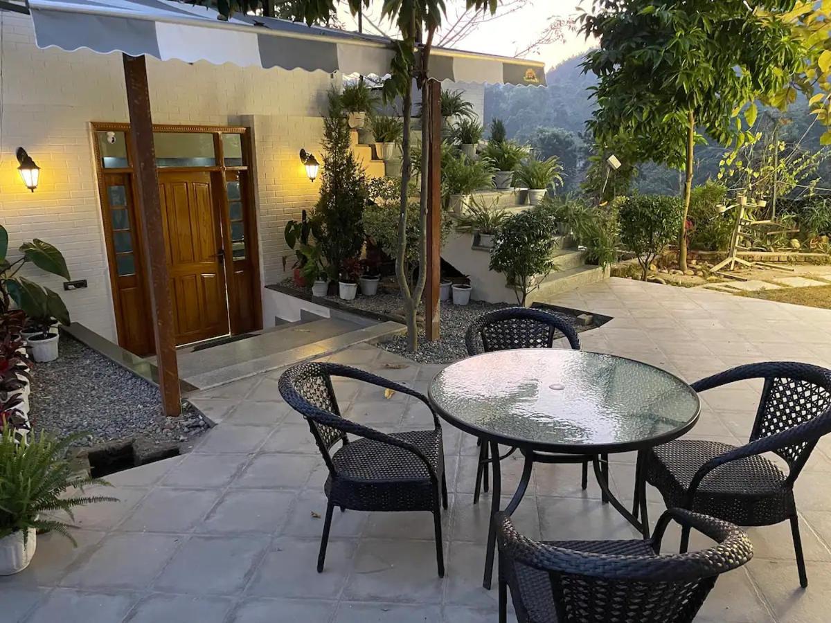 Saraiville- Luxury Riverside Cottages Dehradun Dış mekan fotoğraf