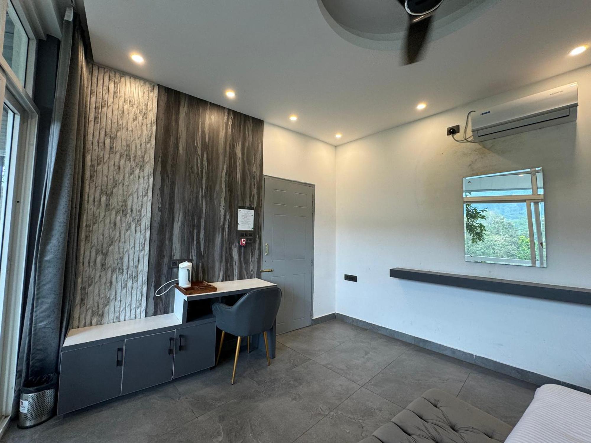Saraiville- Luxury Riverside Cottages Dehradun Dış mekan fotoğraf